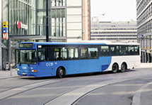 Joukkoliikenne: Helsingin seudun liikenteen bussi Kampissa. Kuva: HSL